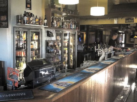 Hotel Cecil Casino - Accommodation Adelaide 3