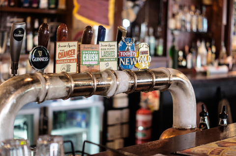 Molly Malones Irish Pub - Accommodation Adelaide 3