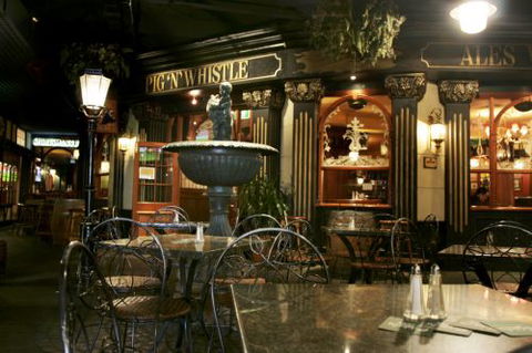 Pig N Whistle British Pub Indooroopilly - Accommodation Adelaide 4