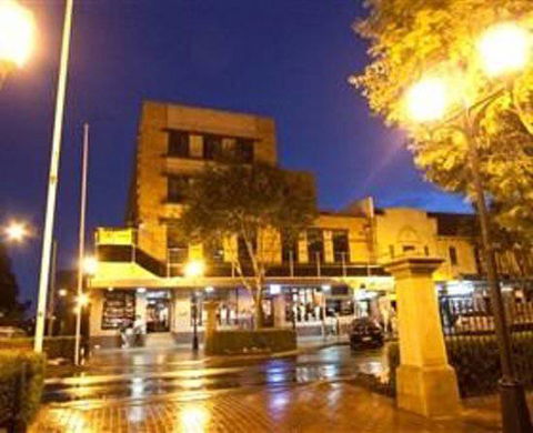 Amaroo Hotel - Accommodation Adelaide 0