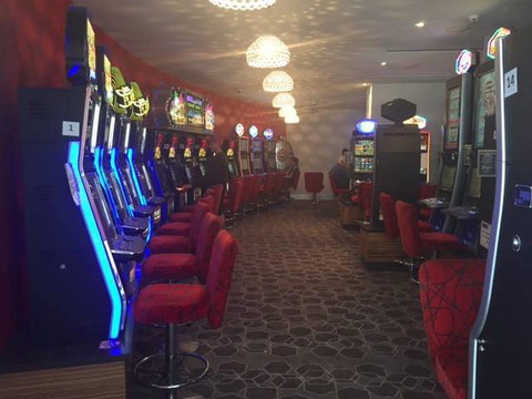 Hotel CBD - Accommodation Adelaide 3