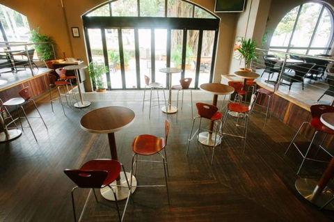Seaview Hotel - Accommodation Adelaide 2
