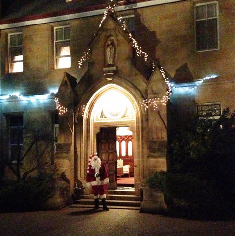 Abbey Of The Roses - Christmas In July - Accommodation Adelaide 0