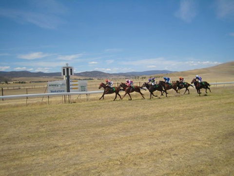 Adaminaby Cup Race Day - Accommodation Adelaide 0