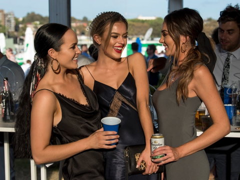 Cup Day - Accommodation Adelaide 2