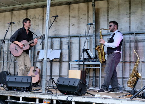Jamming At Jingellic - Accommodation Adelaide 1