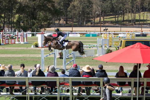 Jumping@Willinga - Accommodation Adelaide 0