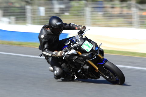 QR Moto Ride Days At Queensland Raceways! - Accommodation Adelaide 2