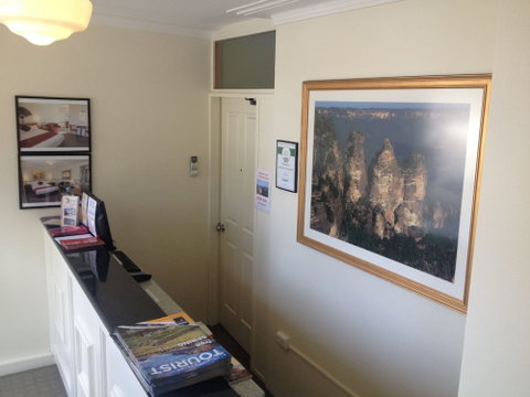 The 3 Explorers Motel - Accommodation Adelaide 2
