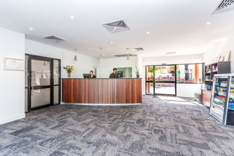 Country Comfort Perth - Accommodation Adelaide 3