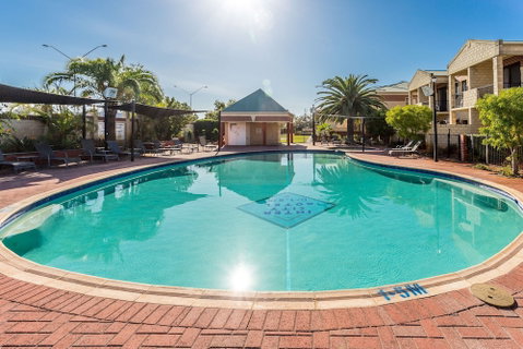 Country Comfort Perth - Accommodation Adelaide 1
