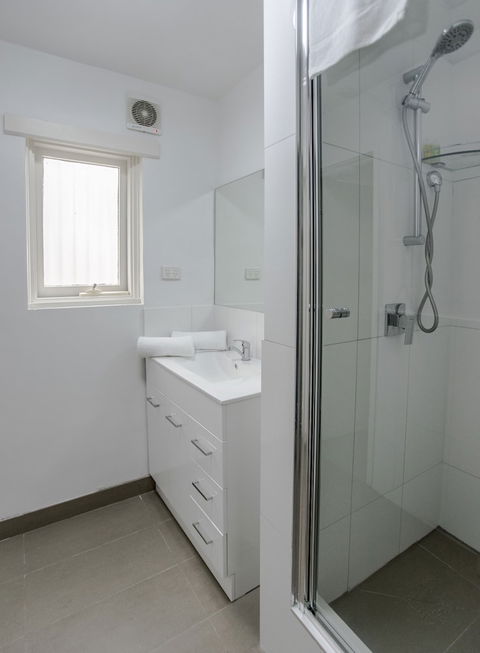 Albert Heights Serviced Apartments - Accommodation Adelaide 2