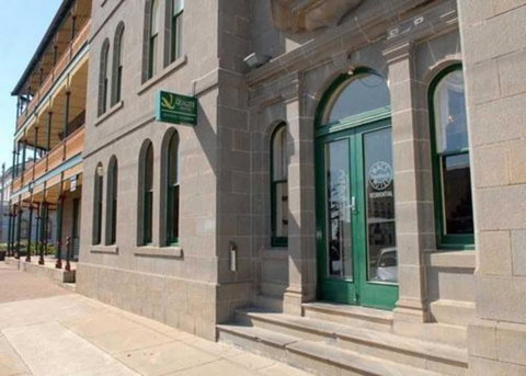 Quality Hotel Bentinck - Accommodation Adelaide 0