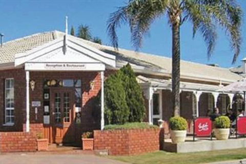 John Pirie Motor Inn - Accommodation Adelaide 7
