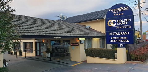 Country Plaza Queanbeyan - Accommodation Adelaide 1