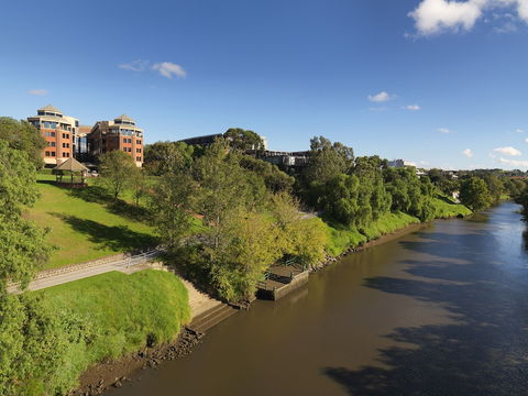 Amora Hotel Riverwalk Melbourne - Accommodation Adelaide 0