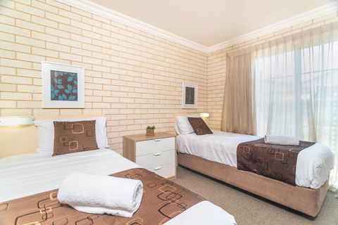 Santa Fe Motel & Holiday Units - Accommodation Adelaide 6