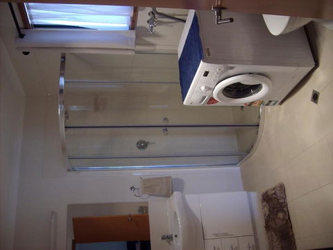 Jackos Holiday Cabins - Accommodation Adelaide 5