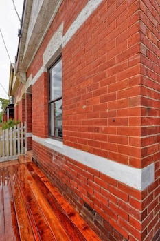 REdTRO House South Yarra - Accommodation Adelaide 0