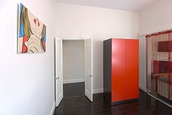 REdTRO House South Yarra - Accommodation Adelaide 2