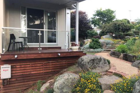 SIGNAL BOX Short Stay - Accommodation Adelaide 6