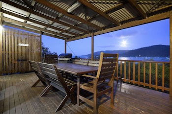 Airlie Getaway - Views - Accommodation Adelaide 5