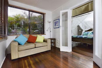 Airlie Getaway - Views - Accommodation Adelaide 4