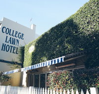 College Lawn Hotel - Hostel - Accommodation Adelaide