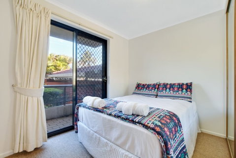 La Mer Apartments - Accommodation Adelaide 4