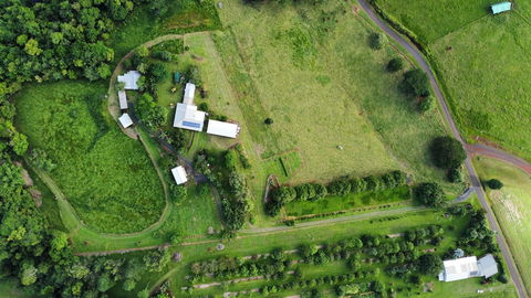 Mena Creek Flower House - Accommodation Adelaide 1