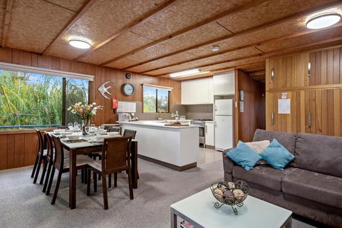 Renmark River Villas & Boats & Bedzzz - Accommodation Adelaide 1