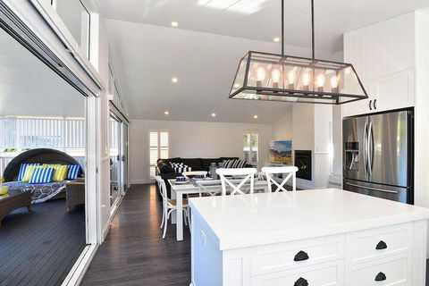 Margarets Hamptons Cottage - Accommodation Adelaide 5