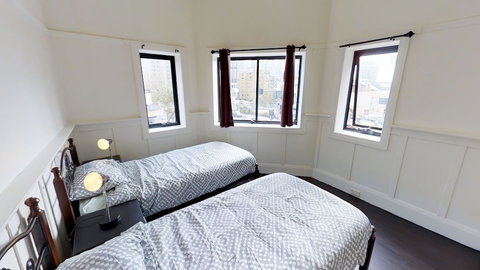 MyHoYoHo City Views Apartments - Accommodation Adelaide 4