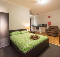 Rhodeside Lodge - Accommodation Adelaide