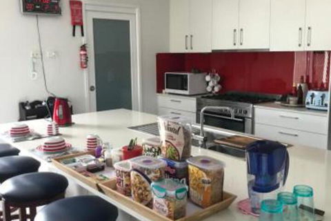 M & Ts Waterfront Bed & Breakfast - Accommodation Adelaide 3
