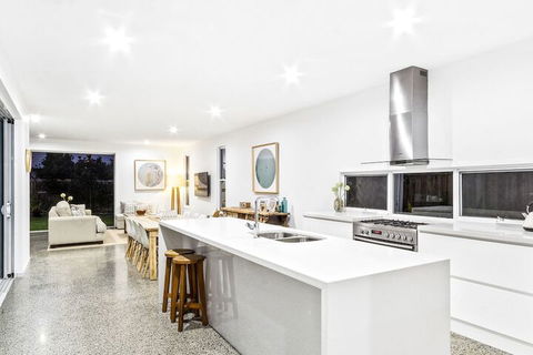 Luxe House Tweed Coast Holidays Ã‚ - Accommodation Adelaide 4