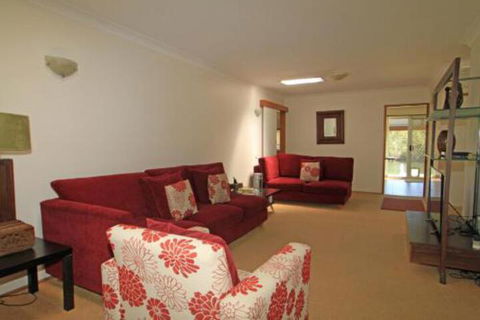 Ranu House Waterfront - Accommodation Adelaide 3