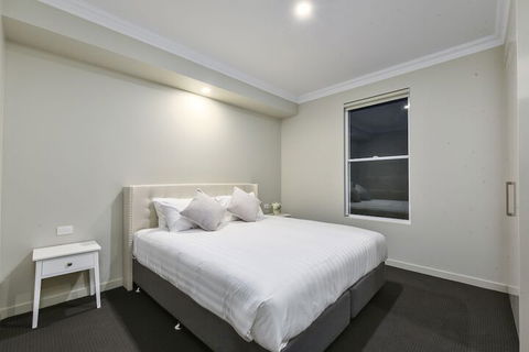 Aloha Luxury Central Apartments - Accommodation Adelaide 3