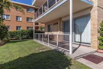 Castaways Unit 1, 17 Shoal Bay Road - Accommodation Adelaide 0