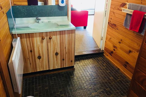 Anglers Reach Lakeside Village - Accommodation Adelaide 1