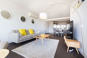 ERICA, 2BDR South Yarra Apartment - Accommodation Adelaide 3