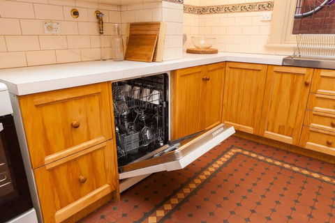 MADELINE, 1BDR Fitzroy Apartment - Accommodation Adelaide 5
