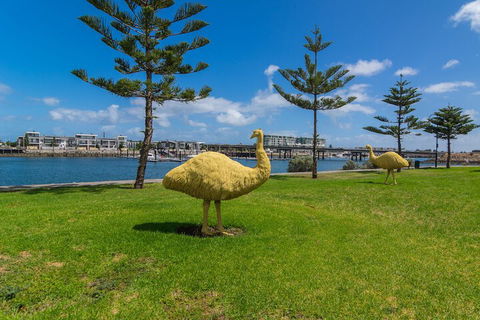 Port Adelaide Harbourside Home - Accommodation Adelaide 2