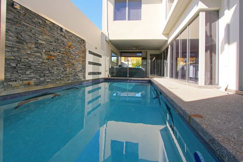 Ambar Villa - Accommodation Adelaide 6