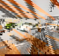 Beach Front Beauty - Accommodation Adelaide