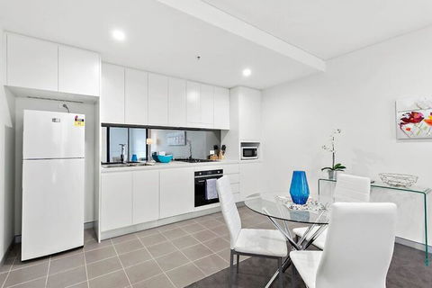 Astra Apartments Wollongong - Accommodation Adelaide 2