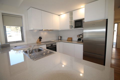Stillwater Lodge - Accommodation Adelaide 2