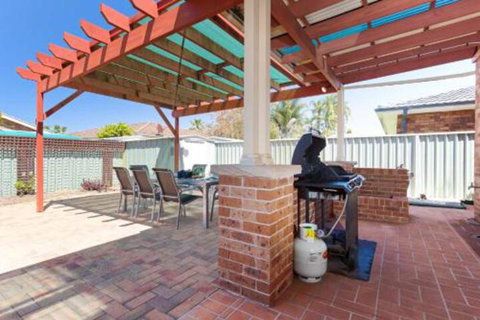 Rocky Pt Rd 83A Fingal Bay - Accommodation Adelaide 2