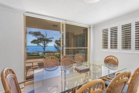 South Pacific Unit 6 Amazing Unit Opposite The Beach. - Accommodation Adelaide 7
