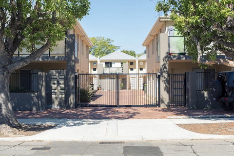 Midland Haven - Midland WA - Accommodation Adelaide 4